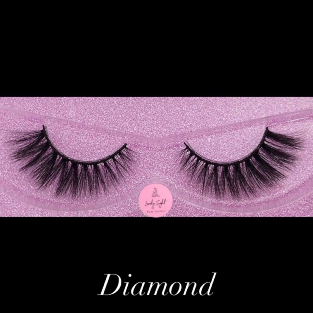 Lovely Sight Strip Lashes